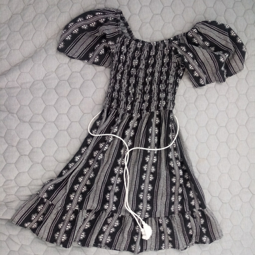 Black patterned dress